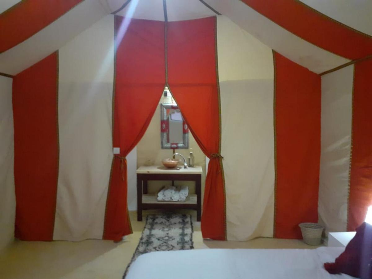 Sahara Family Camp Hotel Merzouga Exterior foto
